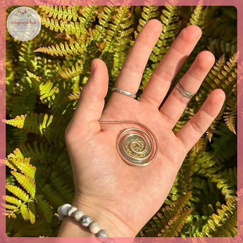 Vòng tay đồng handmade có thể điều chỉnh, phù hợp với năng lượng Reiki và xu hướng xoắn ốc