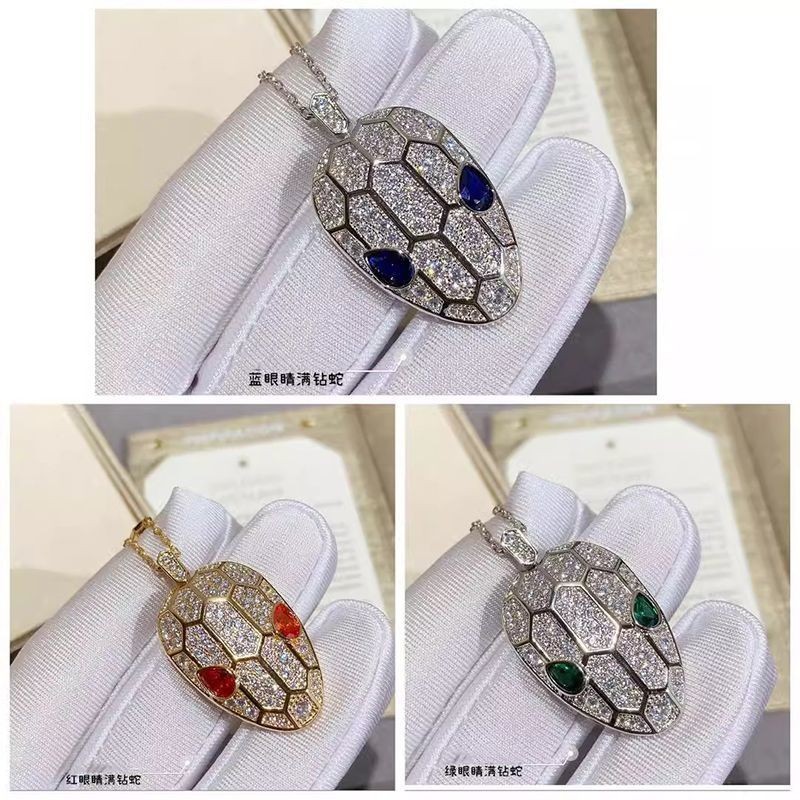Vòng cổ rắn kim cương và xương đòn - Sang trọng dành cho nữ