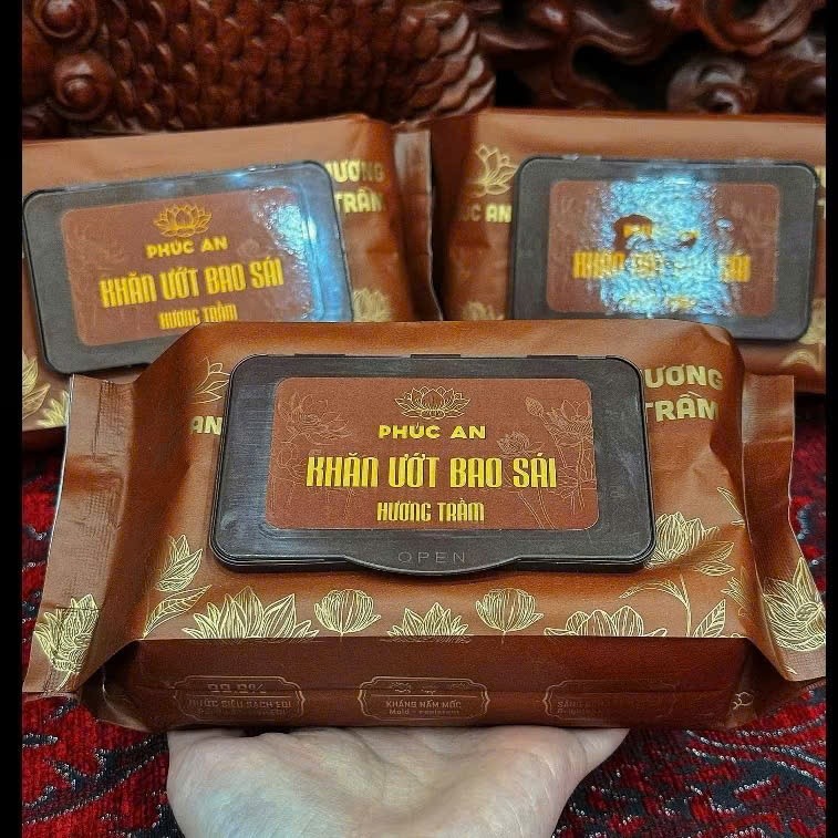 ( Bao Sái ) Thùng 10 Gói Khăn Ướt Lau Ban Thờ Phúc An, Khăn Ướt Bao Sái Hương Vị Trầm Tự Nhiên