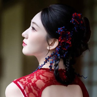 Phụ kiện cưới cao cấp gồm mũ cô dâu, qipao và dạ hội