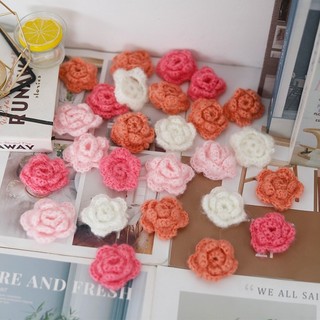 Hoa len handmade mini crochet rose thủ công phụ kiện kẹp tóc trang trí áo DIY 10 bông nhiều màu sắc móc sẵn quà tặng sợi cotton tinh tế nhỏ nhắn đính túi xách làm scrapbooking mỹ thuật chất lượng cao đẹp xinh xắn dệt kim 3d đa năng
