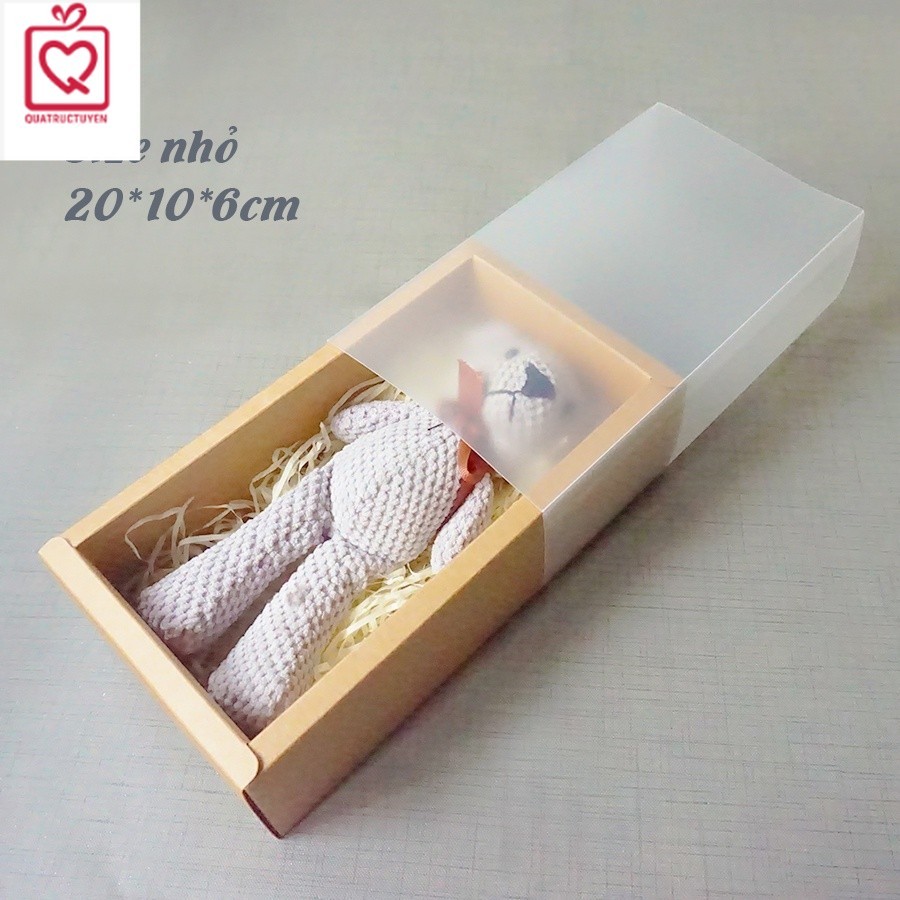 Hộp quà tặng 8/3 giấy kraft nắp kính trong suốt mờ nắp kéo H12, hộp giấy vintage kèm rơm
