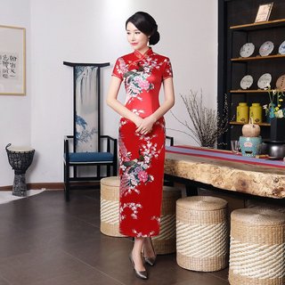 Mẫu mới Qipao lụa satin dài họa tiết cho tiệc và hàng ngày - Phong cách hiện đại