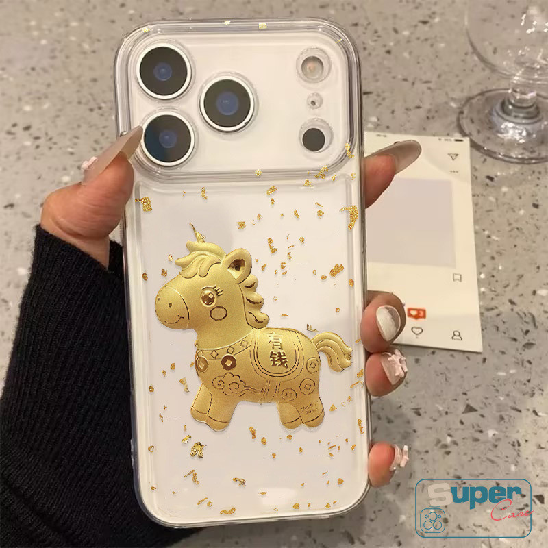 Ốp Lưng Tương Thích Cho IPhone 11 16 13 17 15 14 12 Pro Max 17 12 14 15 16 13 Pro 7Plus 7 14 8 16 17 15 Plus XR X XS Max Air SE 2020 Thời Trang Sang Trọng Năm Ngựa May Mắn Vỏ ngựa vàng
