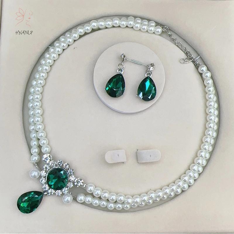 Bộ bông tai và vòng cổ đôi phong cách vintage giả ngọc trai, phù hợp dự tiệc ngày lễ hoặc làm quà tặng.