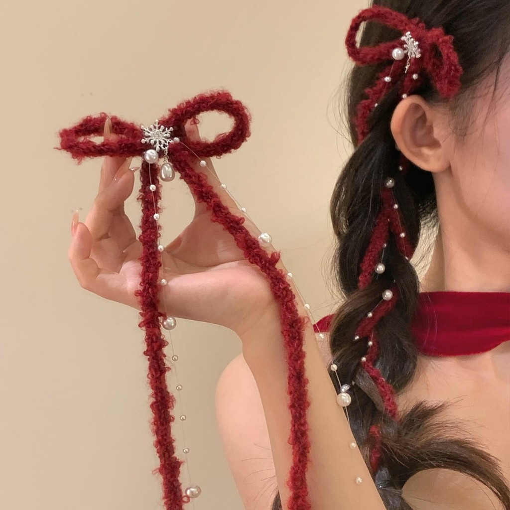 Kẹp tóc ngọc trai đỏ nơ dài - phụ kiện tóc sang trọng cho Giáng sinh