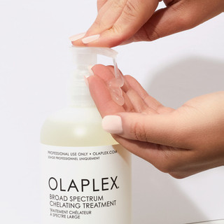 Dung dịch gel thải độc tóc và da đầu Olaplex Broad Spectrum Chelating Treatment 370ml [ TN ]