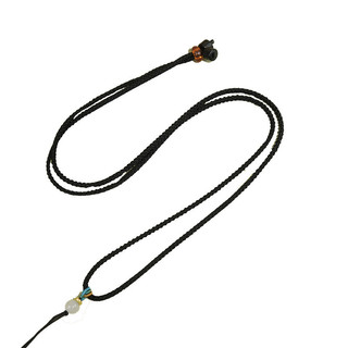 Vòng cổ handmade từ dứa và dây bện tinh tế, kèm mặt đá đẹp mắt