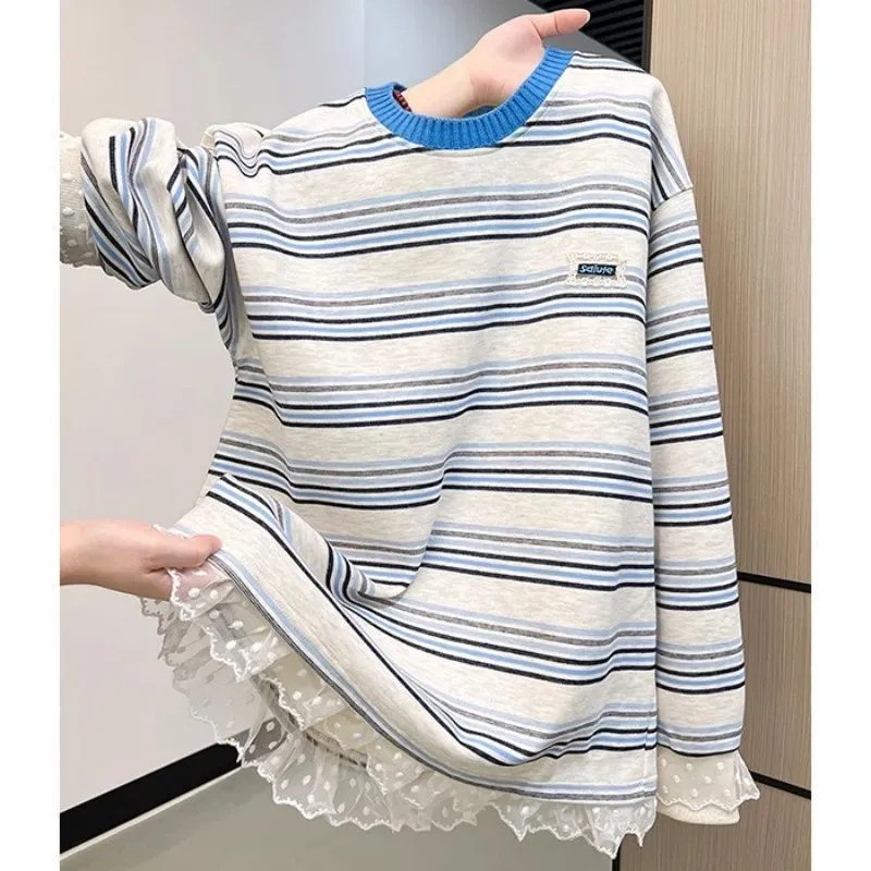 Milyfashion Áo sơ mi sọc ren thêu cổ tròn, vải mỏng, phong cách mới