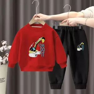 Bộ áo và quần hoạt hình thường ngày dành cho trẻ em được chế tác để mặc ngoài trời dễ dàng và thoải mái hàng ngày
