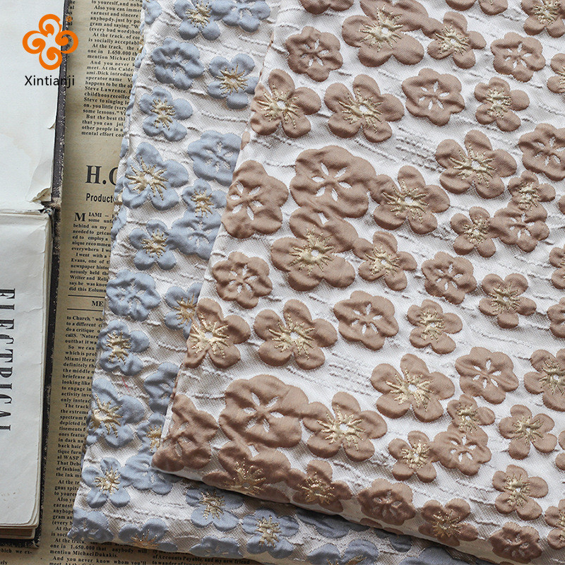 Phong Cách Mới Sợi Vàng Lụa với Họa Tiết Hoa Nhỏ Jacquard Nổi Ba Chiều - Polyester TJ20316