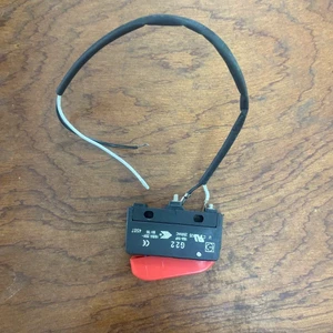 Công Tắc Hơi Nước Bàn Là Nồi Hơi Mini Đổ Nước ST9000 – Phụ Kiện Bền Bỉ, An Toàn