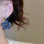 Bông tai thả Camellia với kim cương giả màu xanh, thiết kế hoa vintage luxury - phụ kiện nữ thời trang