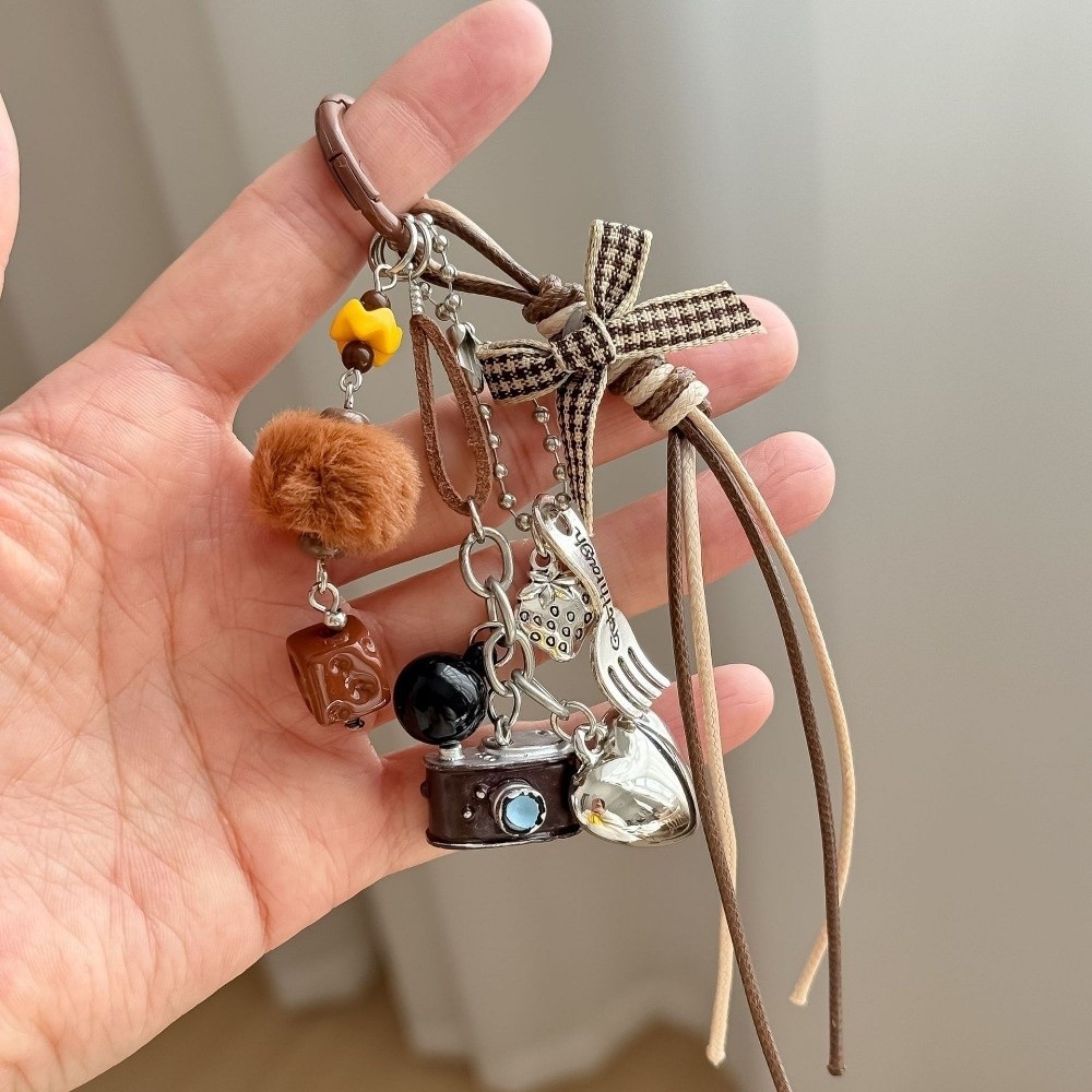 [Vận chuyển nhanh] Mặt dây chuyền túi xách MINIMALY, Móc khóa máy ảnh Mini bằng nhựa, Mặt dây chuyền treo cổ điển Túi móc khóa Phụ kiện Quà tặng