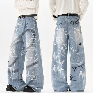 Quần jean nam phong cách đường phố Mỹ với họa tiết graffiti, phù hợp unisex