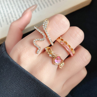 Bộ nhẫn vàng 8 món: Trái tim hồng, ngọc trai, rắn, kim cương giả - Style ngọt ngào lãng mạn cho phụ kiện nữ thời trang