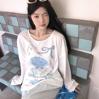 Áo thun giấy lệch vai dài tay in họa tiết vỏ sò màu xanh pastel dành cho nữ