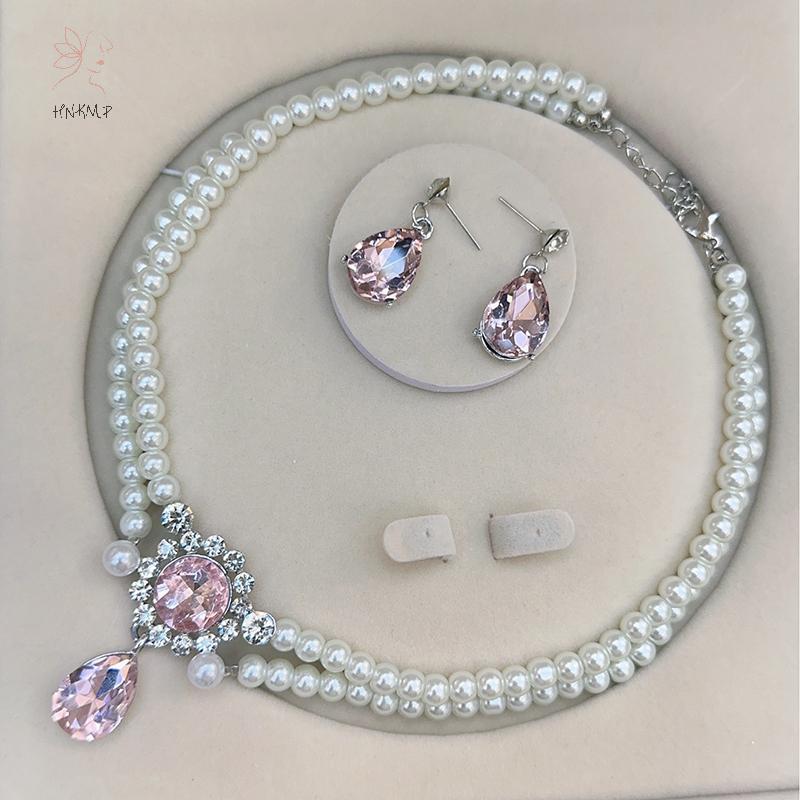 Bộ bông tai và vòng cổ đôi phong cách vintage giả ngọc trai, phù hợp dự tiệc ngày lễ hoặc làm quà tặng.
