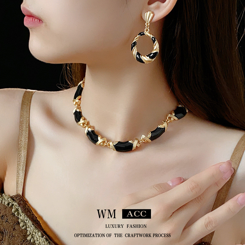 Thời Trung Cổ vintage Bộ Trang Sức Bạc Kim Nhỏ Giọt Xoắn Hình Học Bông Tai Vòng Cổ Retro Cao Cấp Ánh Sáng Sang Trọng 12.05