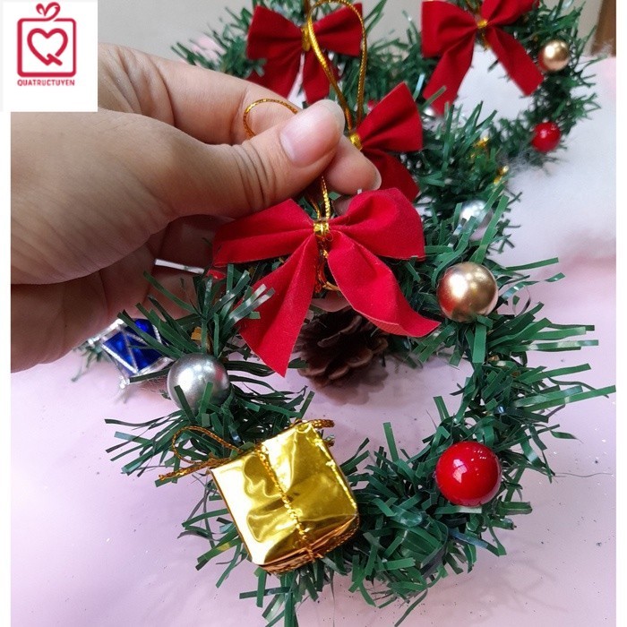Vòng nguyệt quế Noel mini 7cm có dây treo trang trí giáng sinh