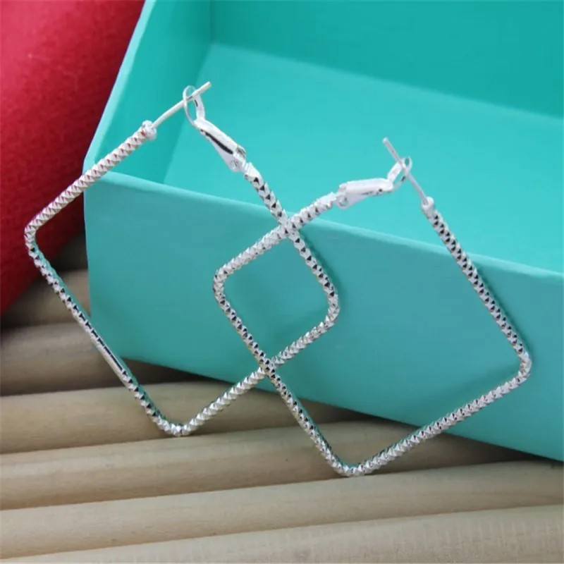 Bông Tai Bạc 925 Vuông Lớn Móc, Phong Cách Sang Trọng và Cổ Điển