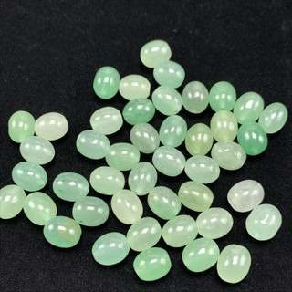 Những viên ngọc aventurine tự nhiên 8x10mm, phù hợp làm phụ kiện vòng tay thủ công