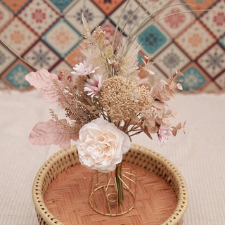 Bó Hoa Hồng Mẫu Đơn Giả Lụa Màu Thu Vintage Trang Trí Nhà Cửa Đám Cưới Đẹp Sang Trọng Cỏ Lau Khô Lá Bạch Đàn Eucalyptus Retro Decor Phòng Khách Bàn Làm Việc Đạo Cụ Chụp Ảnh Cao Cấp Tone Cam Đất Kem Nhạt Boho Thẩm Mỹ Nghệ Thuật Quà Tặng Sinh Nhật Handmade