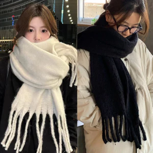Khăn mohair nữ sang trọng cho mùa đông, bọc dày và mềm mại với nhiều màu sắc: xanh haze, trắng, đen, xanh klein