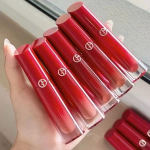 Sản phẩm mới Ống đỏ Nước Lip Gạc Lip Glaze Lipstick Matte Whiteing Non-Stick Cup 161 400 462