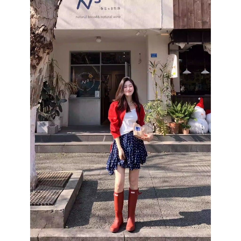 Váy retro kiểu Pháp hoa trắng, cạp cao, phù hợp cho mùa hè