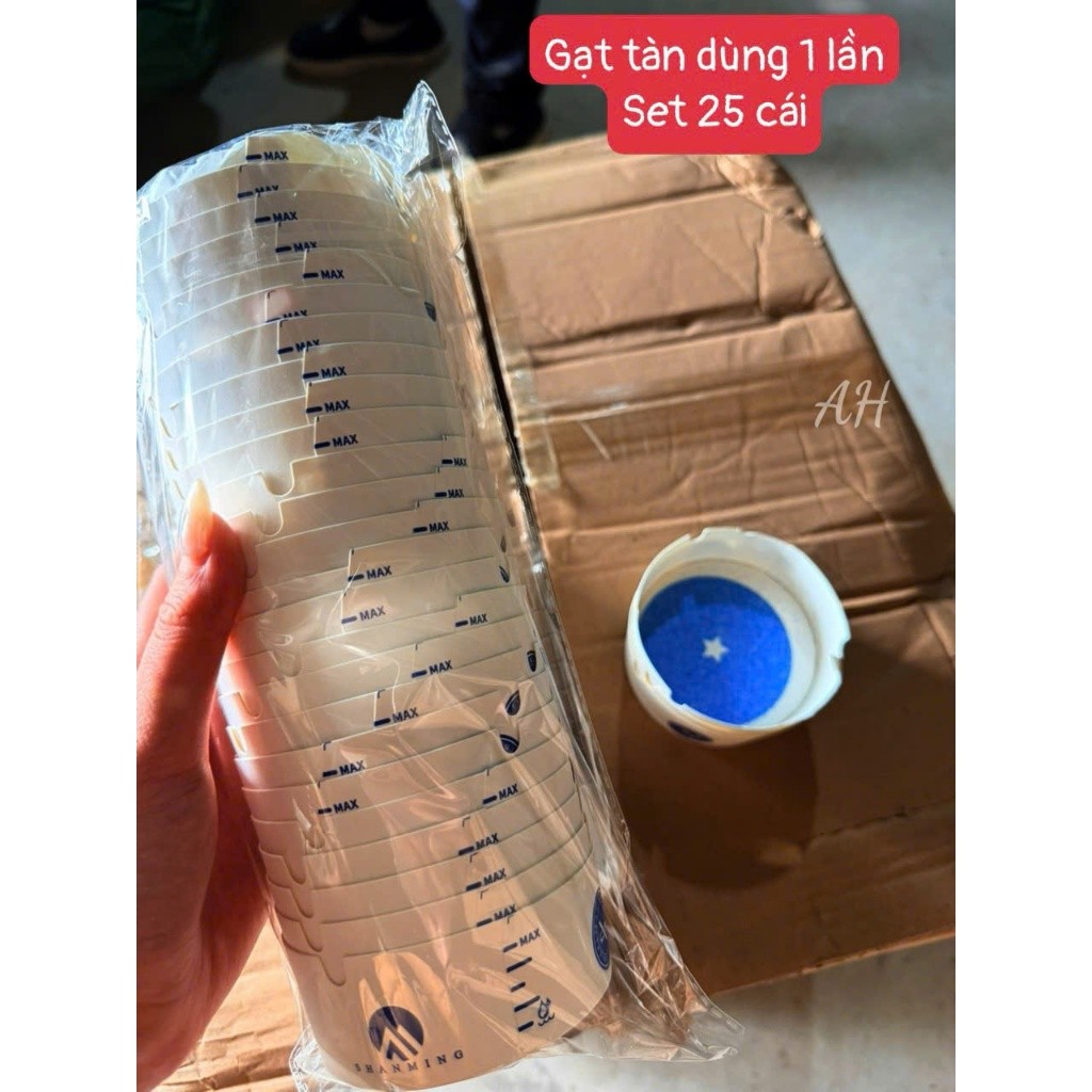Cốc gạt tàn mini dùng một lần – Gọn nhẹ, sạch sẽ, phù hợp xe hơi và quán cà phê