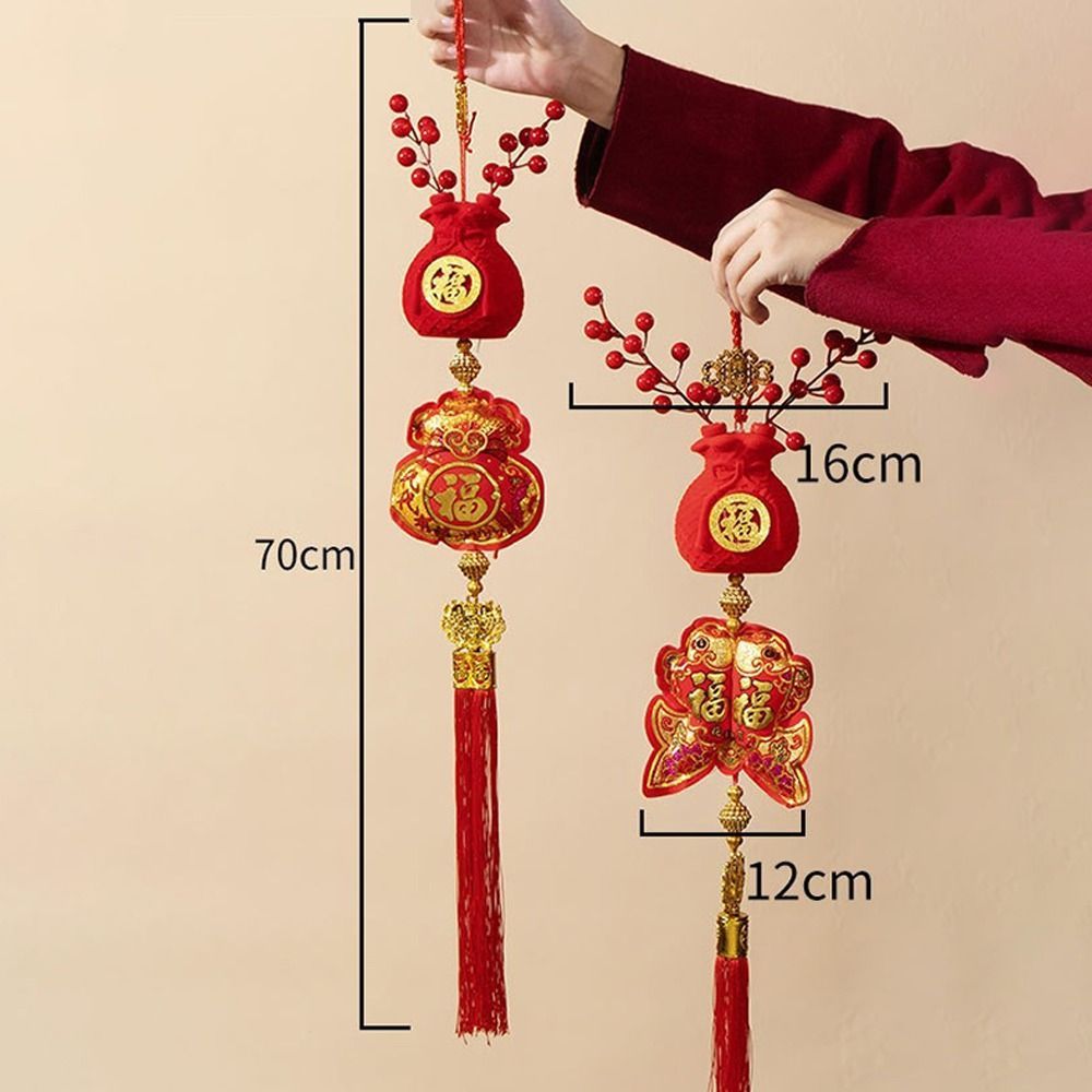 Mặt dây chuyền năm MARGREDY, Trang trí treo lễ hội đổ xô, Quả mọng đỏ truyền thống Tua rua quyến rũ Mặt dây chuyền trang trí cửa sổ