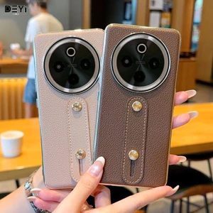 Thích hợp cho Vivo x300 Dây đeo cổ tay Vỏ điện thoại Mạ bạc cho Vivo x300pro Vỏ bảo vệ bằng da trơn họa tiết vải lanh x200