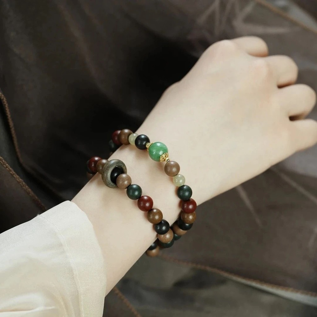Vòng tay hạt hương năm yếu tố thủ công Trung Quốc