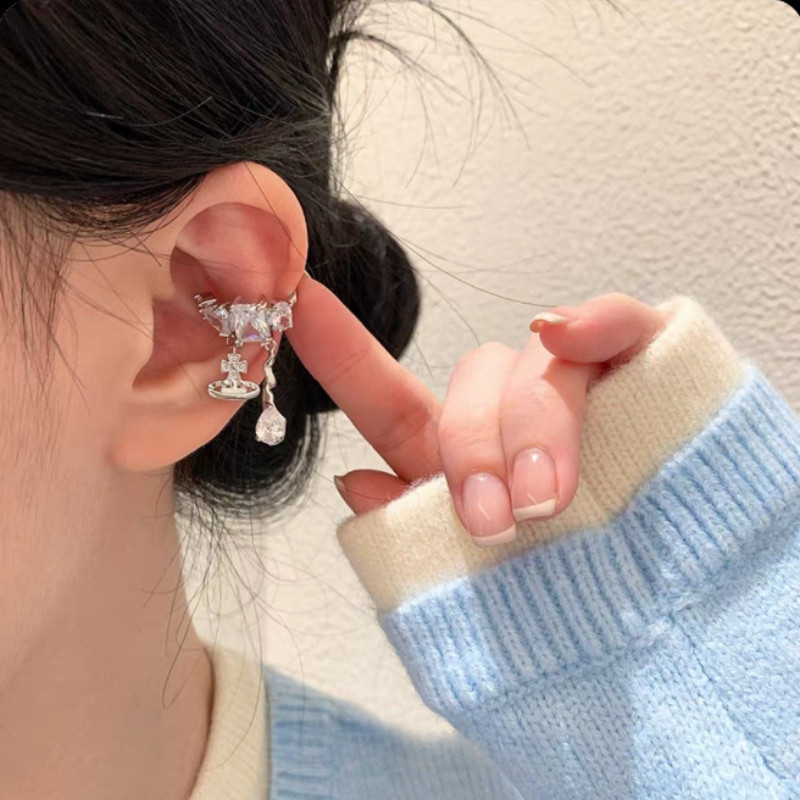Tai kẹp phong cách Hàn Quốc với tua rua zircon và hợp kim ánh sáng, sang trọng cho thu đông - Quà tặng lý tưởng cho học sinh