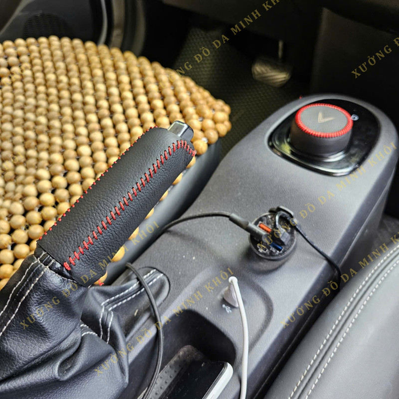 Bọc da núm xoay số, phanh tay Vinfast VF5, VFe34, Limo Green da thật khâu thủ công bảo hành 12 tháng