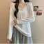 Áo thun dài tay cổ chữ V hạt móng tay dáng rộng, phù hợp mùa xuân thu