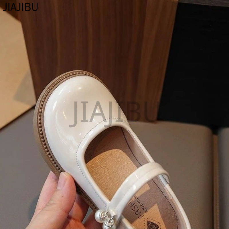 Giày Da Đế Mềm Mũi Tròn Chống Trượt Kiểu Dáng Công Chúa Pháp Dễ Thương Dành Cho Bé Gái Korean Fashion High-quality Kids Patent Leather Platform Mary Jane Doll Shoes Giày Lolita Đế Thấp Màu Be/đen Phong Cách Nhật Bản Dùng Để Cosplay Đi Học