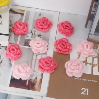 Hoa len handmade mini crochet rose thủ công phụ kiện kẹp tóc trang trí áo DIY 10 bông nhiều màu sắc móc sẵn quà tặng sợi cotton tinh tế nhỏ nhắn đính túi xách làm scrapbooking mỹ thuật chất lượng cao đẹp xinh xắn dệt kim 3d đa năng