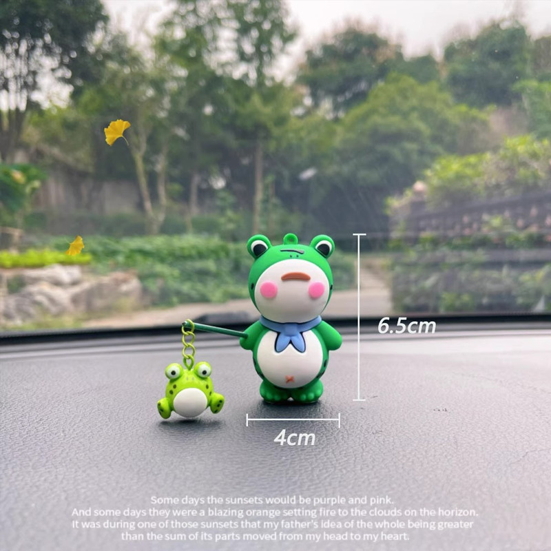 Bộ Mô Hình Ếch Xanh Cute Trang Trí Xe Máy Ô Tô Taplo – Decor Bàn Học Làm Việc, Quà Tặng Mini Kèm Miếng Dán
