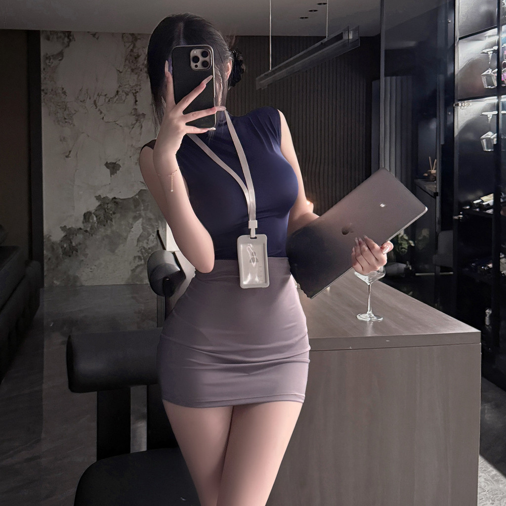 Đồ lót gợi cảm phù hợp vai trò đồng phục cho nhân viên văn phòng và thư ký