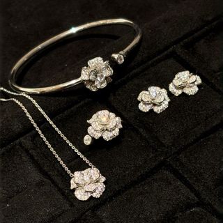 Châu Âu Mỹ ins Phong Cách Mới Vòng Cổ Camellia Bộ Kim Cương Nữ