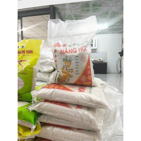 Gạo Nàng Hoa - Dẻo nhiều, Thơm vừa, Nở vừa
