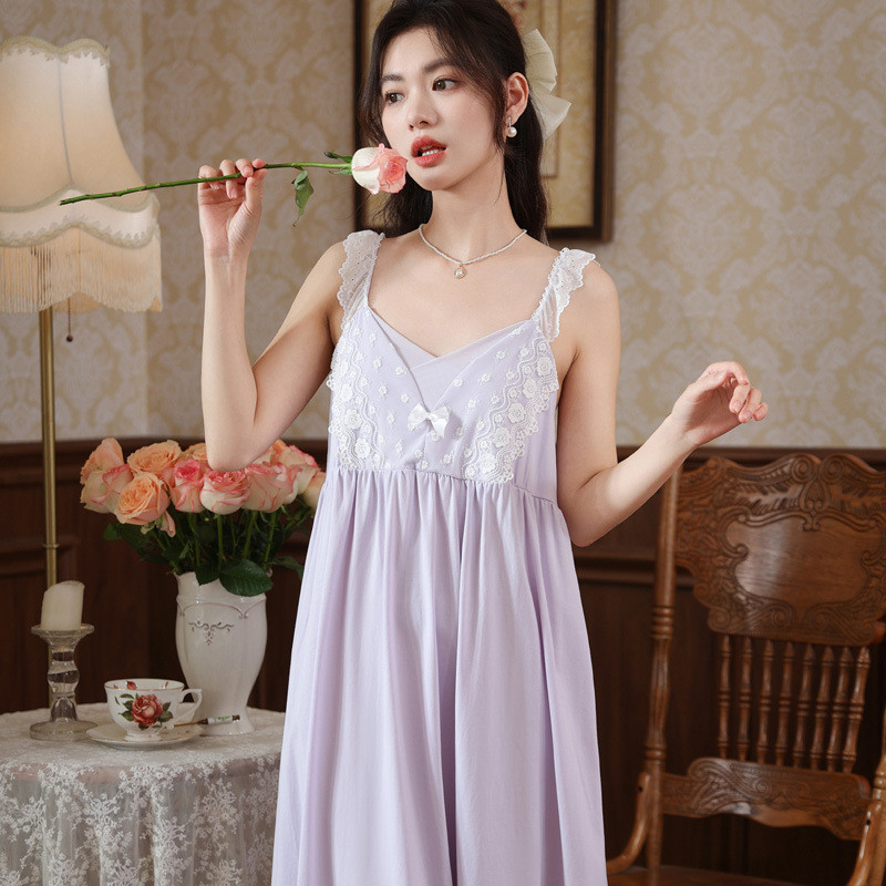 Váy ngủ có đệm cotton trắng, đồ ngủ thoải mái cho phụ nữ