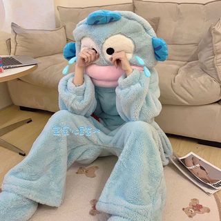 Váy ngủ cá hề và bộ đôi đồ ngủ lông cừu mềm mại, ngộ nghĩnh, giữ ấm tốt cho mùa thu đông