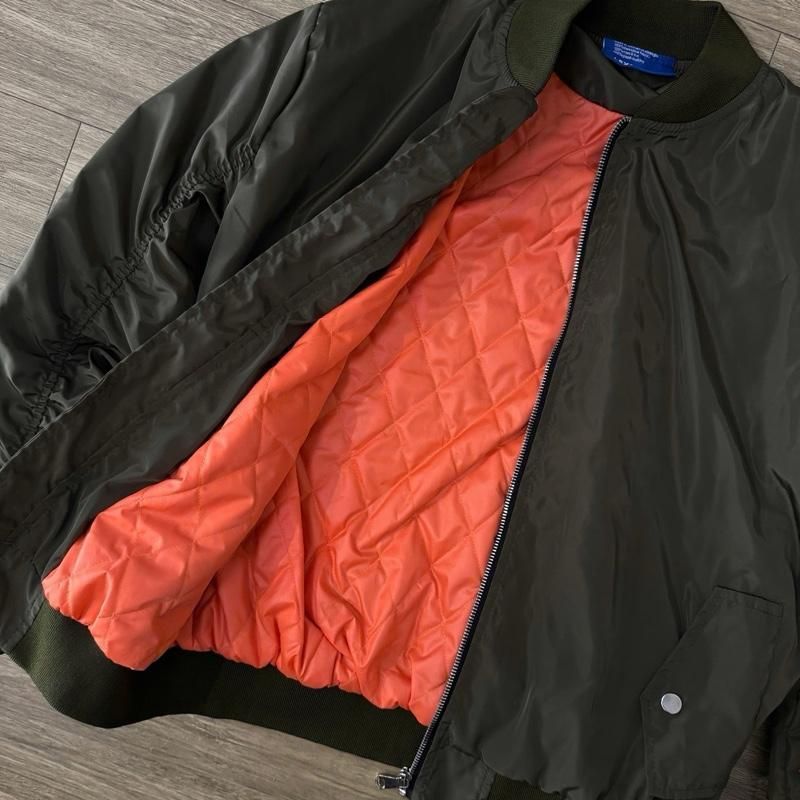 Áo Khoác Bomber Nam LEXRONAN Boxy – Bomber Trần Bông Nhẹ, Lót Cam, Tay Đỏ, Form Rộng, Dễ Phối Đồ #BB01