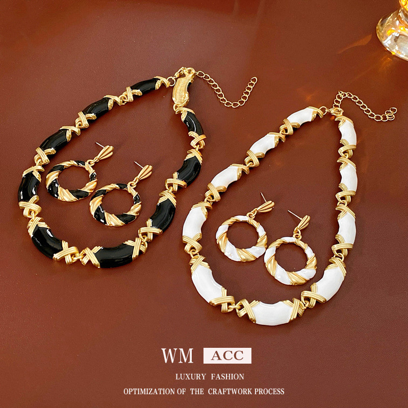 Thời Trung Cổ vintage Bộ Trang Sức Bạc Kim Nhỏ Giọt Xoắn Hình Học Bông Tai Vòng Cổ Retro Cao Cấp Ánh Sáng Sang Trọng 12.05