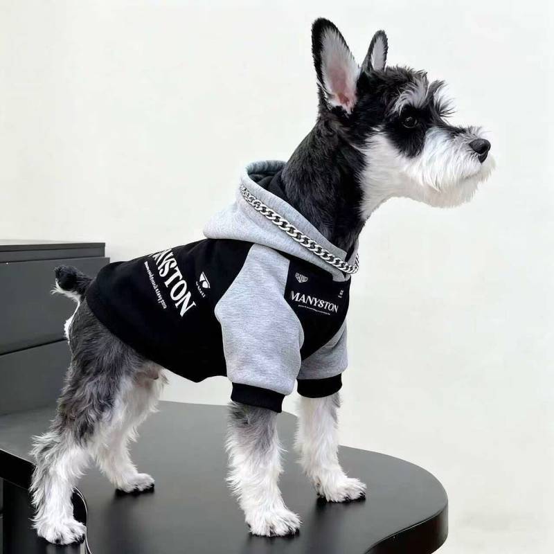 【Ready Stock】 Dog Pet Clothes Autumn and Winter Fleece-Lined Three Bars Hooded Sweater Small and Medium-Sized Dogs Teddy Schnauzer Border Collie Clothes 0mJx