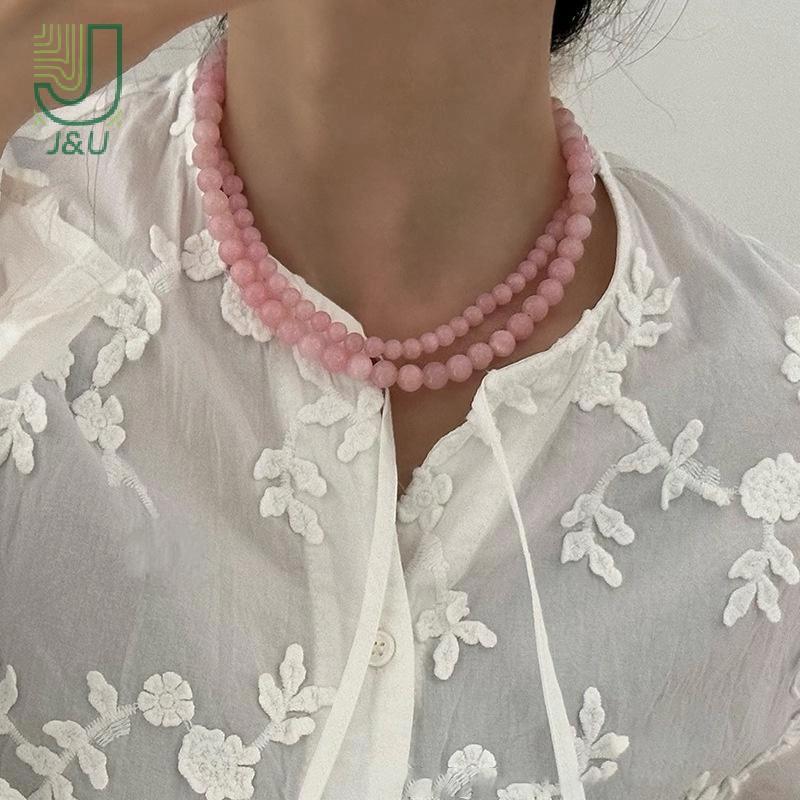 Vòng cổ choker nữ đơn giản với hạt đá tự nhiên màu hồng và xanh, phù hợp làm quà tặng hoặc trang sức hàng ngày