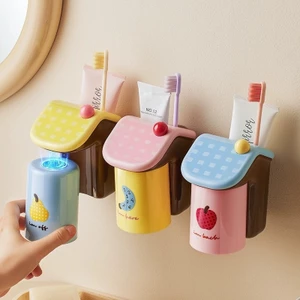 Phòng tắm gia đình Bàn chải đánh răng đảo ngược từ tính Giá đựng bàn chải đánh răng điện màu Dopamine